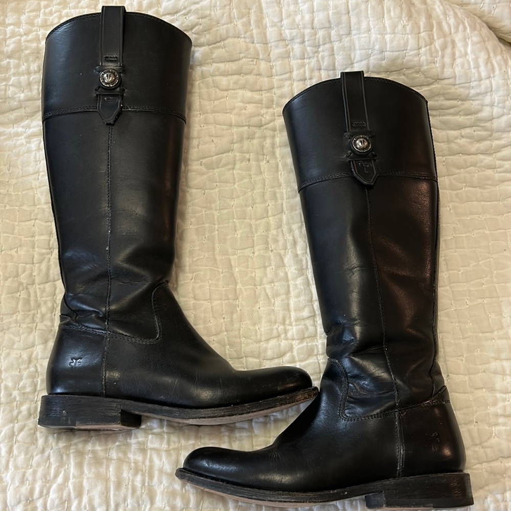 Frye Melissa Zipper Boots, size 6